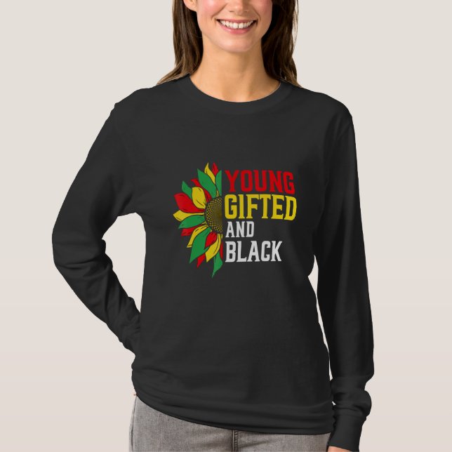 Camiseta Jovens e orgulhosas flores negras melanina African (Frente)