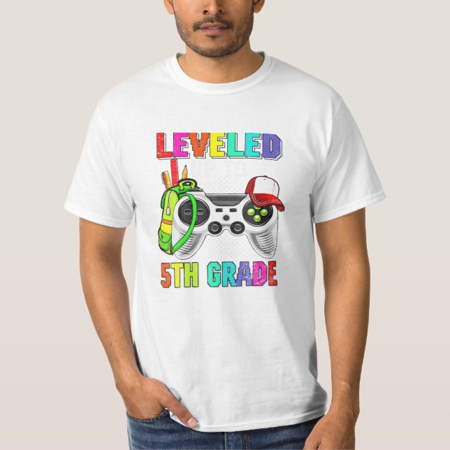 Camiseta Jovens Jogadores De Primeiro Dia De Volta À Escola (Frente)