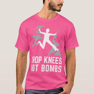 Camiseta Jovens Largos Não Bombas Escalando Montanha