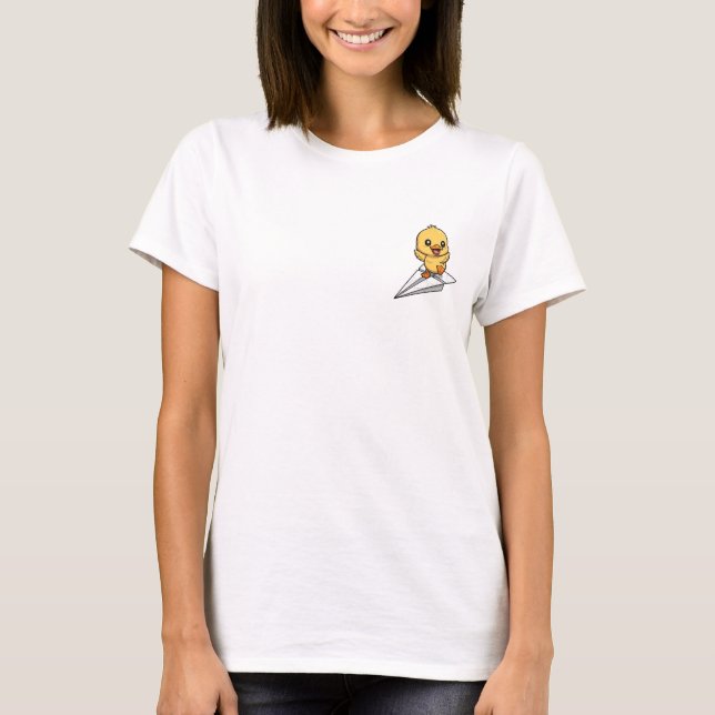 Camiseta Joyful Yellow Duckling Surfing on a Paper Airplane (Frente)