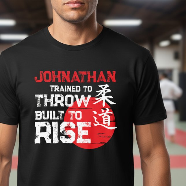 Camiseta Judo - Trained to Throw - Built to Rise (Criador carregado)
