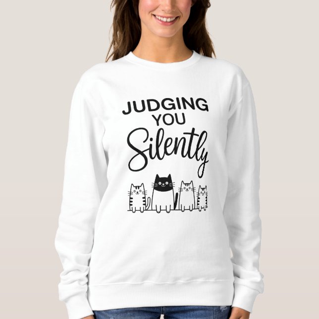 Camiseta JULGANDO VOCÊ Silenciosamente (Frente)