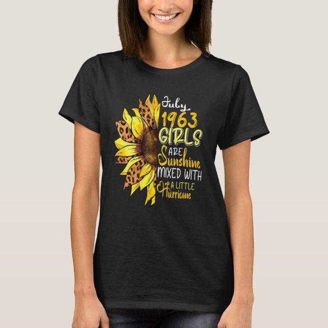 Camiseta Julho De 1963, Meninas Estão Misturadas Com Furacã (Frente)