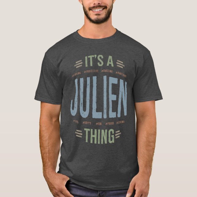 Camiseta Julien Personalised Name Birthday Gift (Frente)