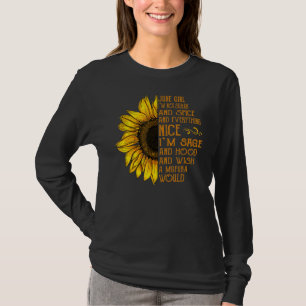 Camiseta June Girl, eu não sou açúcar e especiaria e tudo m