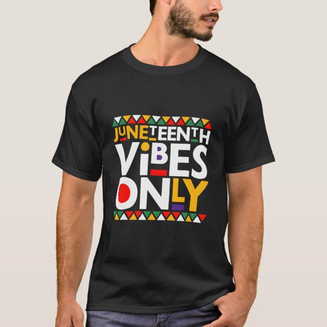 Camiseta Junenth S Apenas 1865 Afro-Americano (Frente)