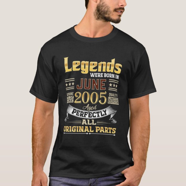 Camiseta Junho De 2005 16 Anos De Idade 16 Legendas De Aniv (Frente)