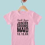 Camiseta Júnior<br><div class="desc">Tratem as vossas camaradas juniores a combinar as camisas da Junior Groomsmaid! Apenas adicione o nome e a data do casamento e faça com que eles ajudem seus hóspedes com sua beleza.</div>