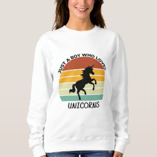 Camiseta Just a Boy who loves unicorns