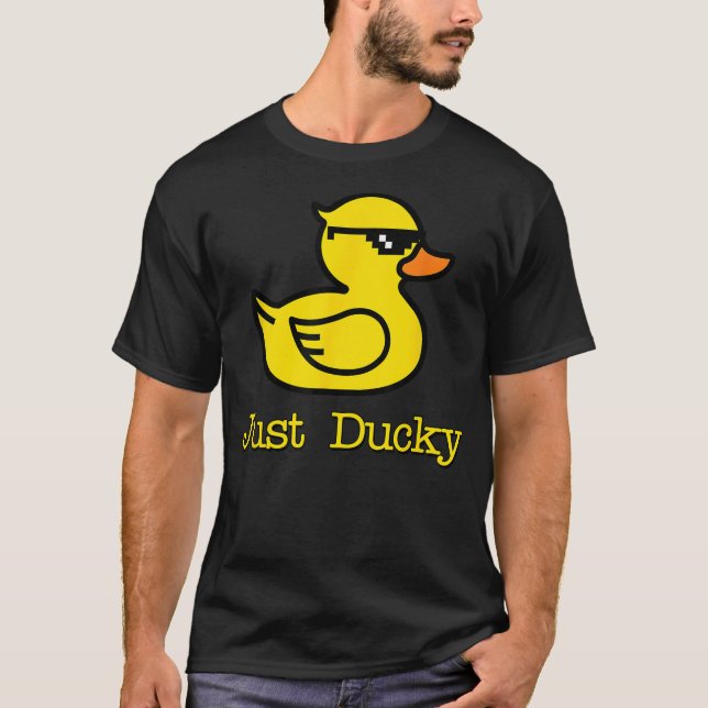 Camiseta Just Ducky Cool Rubber Yellow Duck Childish Graphi (Frente)