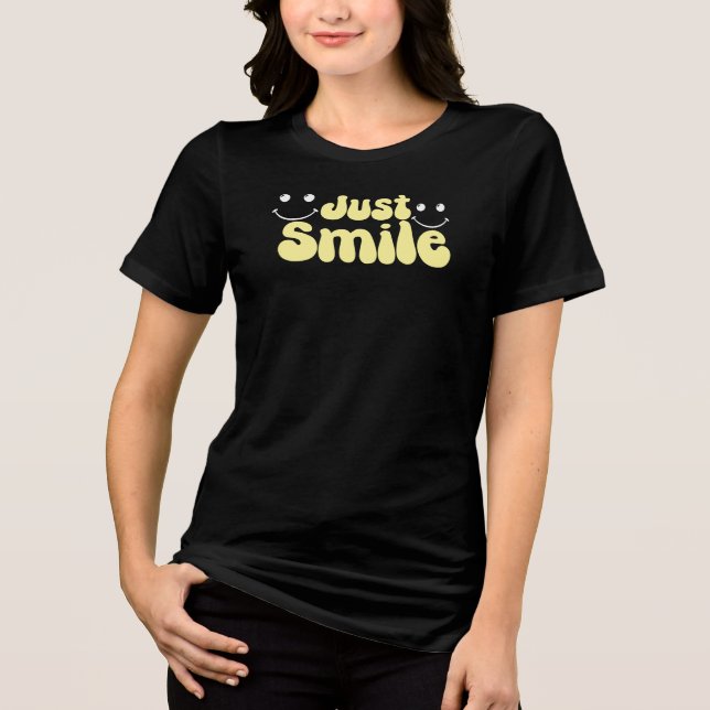 Camiseta Just Smile, Positive Vibes Graphic (Frente)