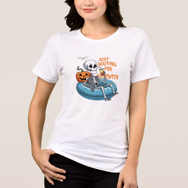 Camiseta Just Waiting for Halloween – Funny Spooky (Frente)
