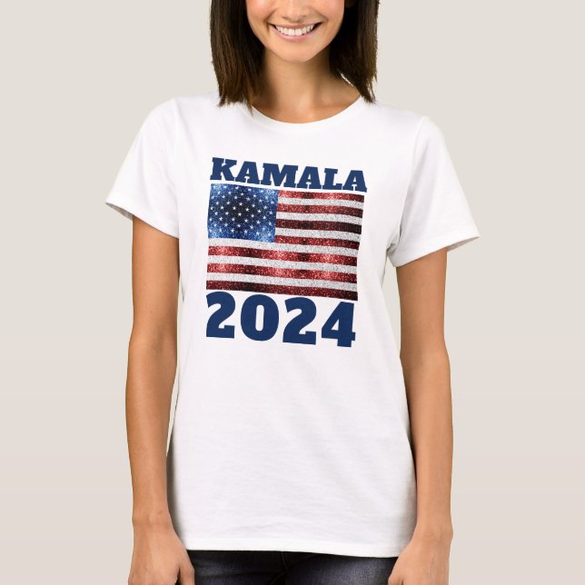 Camiseta KAMALA 2024 EUA flag blue red faux sparkles text (Frente)