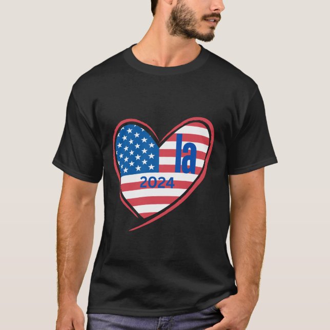 Camiseta Kamala 2024 Presidente Vírgula La Retro (Frente)