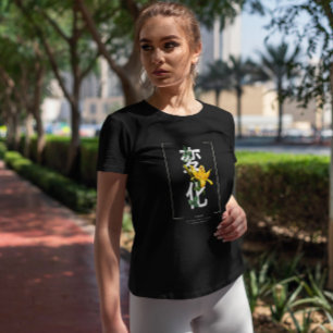Camiseta Kanjis Japonês com Flores