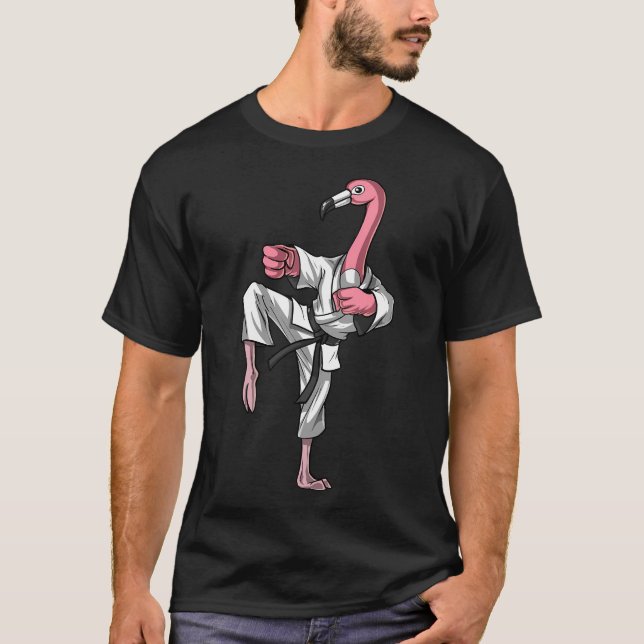 Camiseta Karate do Pássaro Flamingo (Frente)