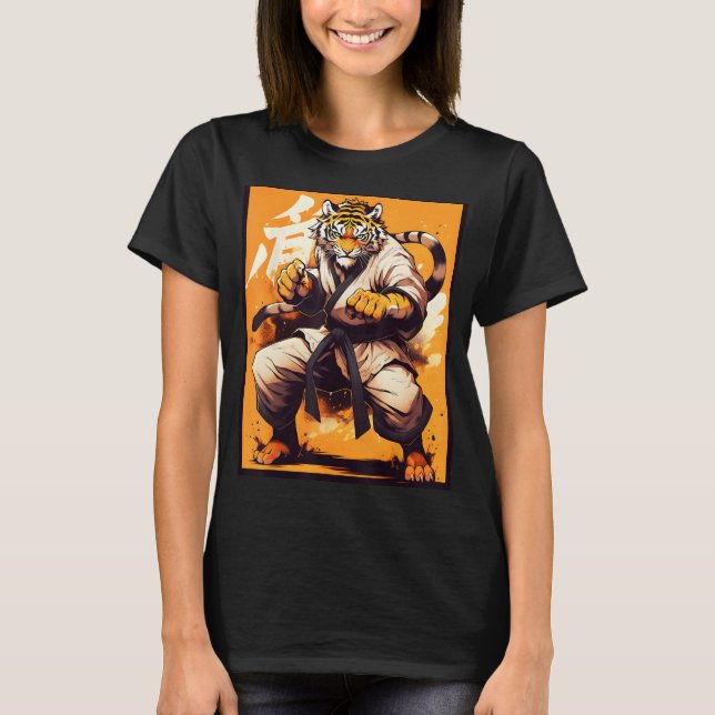 Camiseta Karate King Graphic com Tiger Karate Warrior De (Frente)