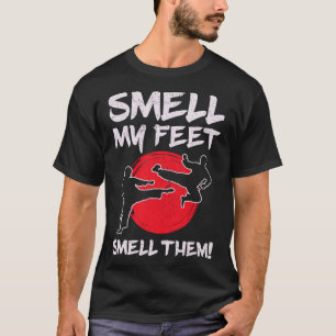 Camiseta Karate Martial Arts Cheira Meu Pé Engraçado