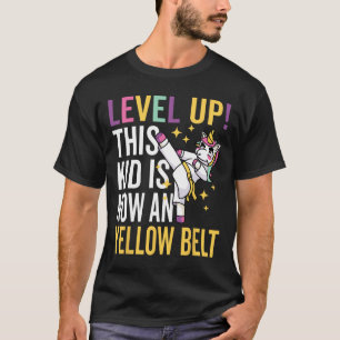 Camiseta Karate Uniform Unicorn Level Up Yellow Belt Prêmio