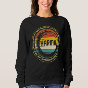 Camiseta Karma O Que Vem Por Aí Passa Pelo Direito Universa