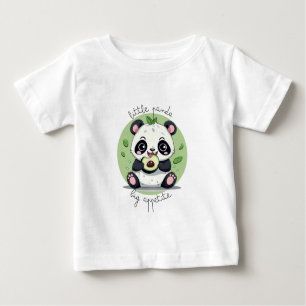 Camiseta Kawaii Cute Baby Panda Comendo Avocado