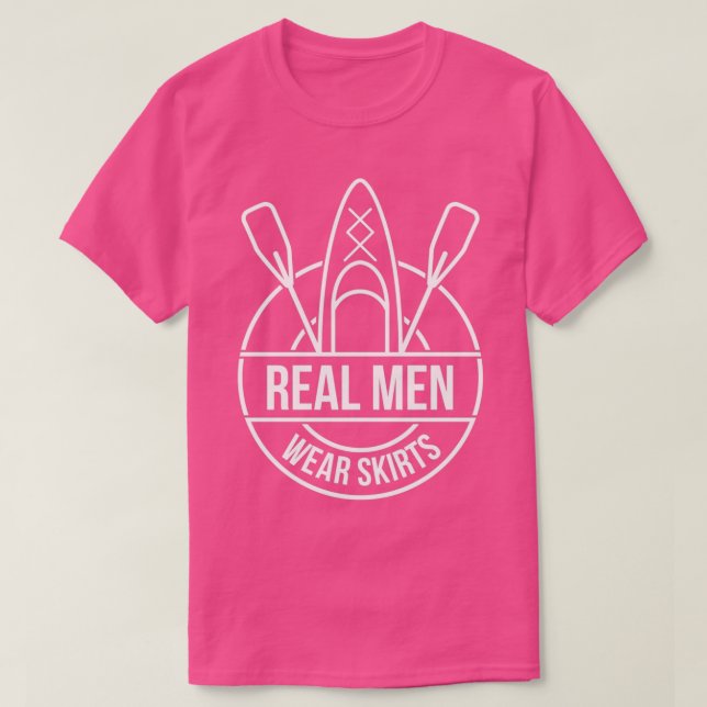 Camiseta Kayaking Gift Product Outdoors Kayak Real Men Wear (Frente do Design)