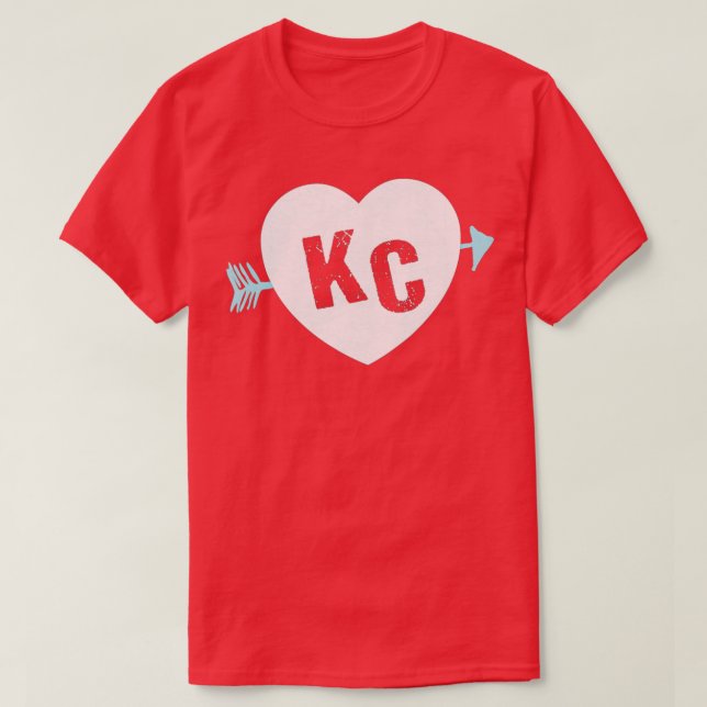 Camiseta KC Heart Arrow KC (Kansas City) 2Letter KC Heart (Frente do Design)