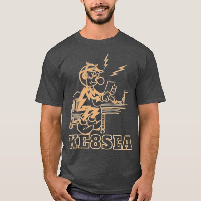 Camiseta KE8SEA Call Sign Reddy (Frente)