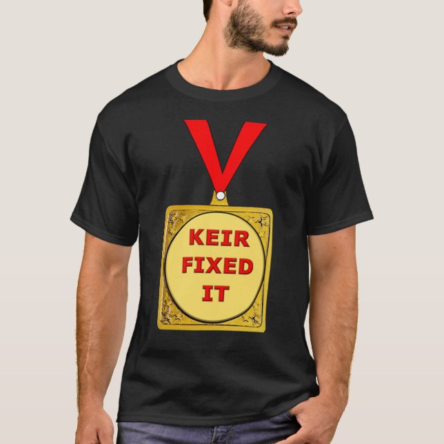 Camiseta Keir Arrumou As Eleições Políticas No Reino Unido  (Frente)