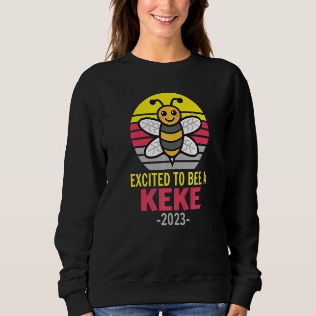 Camiseta Keke 2023  Bee  Grandma  Excited To Be A Keke (Frente)