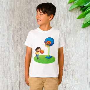 Camiseta Kid Jogando Basquete com Esporte de Hoop