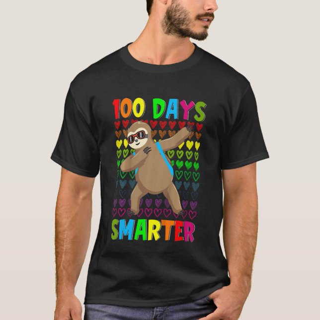 Camiseta Kids 100 Days Smarter Hearts Dabbing Sloth 100th D (Frente)