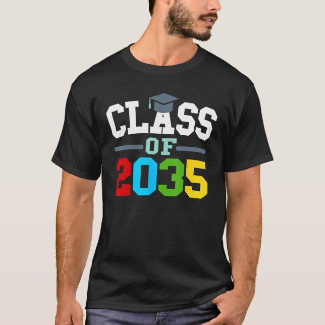 Camiseta Kids Class Of 2035 First Day Of Back To School Gra (Frente)