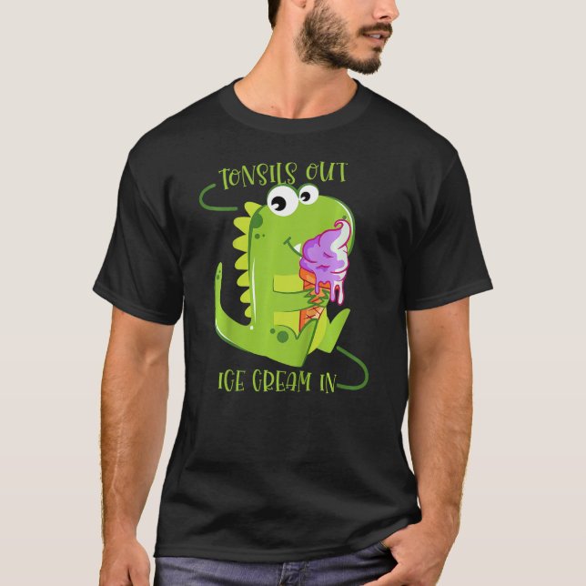 Camiseta Kids Dino Tonsils Out Ice Cream In Tonsillectomy D (Frente)