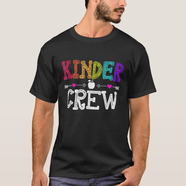 Camiseta Kinder Crew Funny Kindergarten Teacher 1St Day Of (Frente)