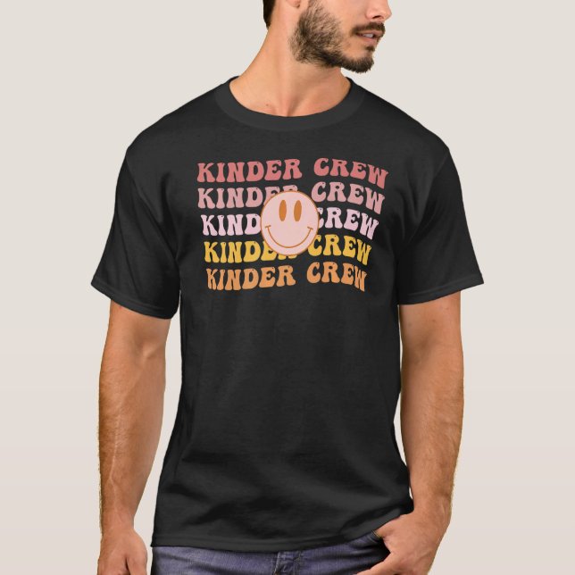 Camiseta Kinder Crew Groovy Retro Feliz Primeiro Dia da Esc (Frente)