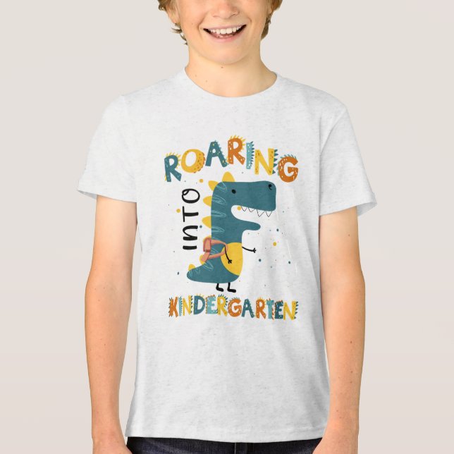 Camiseta Kindergarten Dinosaur Back to School Shirt (Frente)