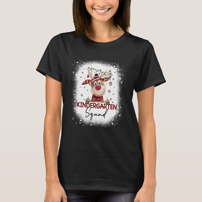 Camiseta Kindergarten Squad Plaid Reindeer Santa Teacher Ch (Frente)