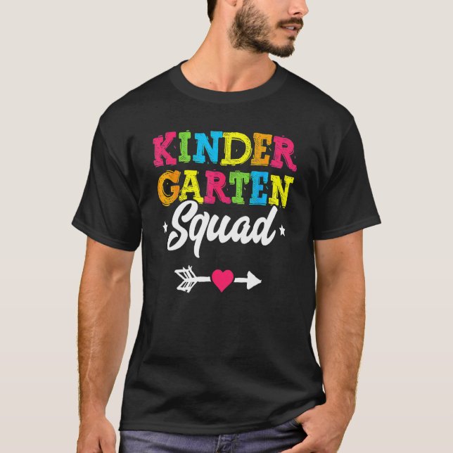 Camiseta Kindergarten Squad  Teacher Student Kid Back To Sc (Frente)