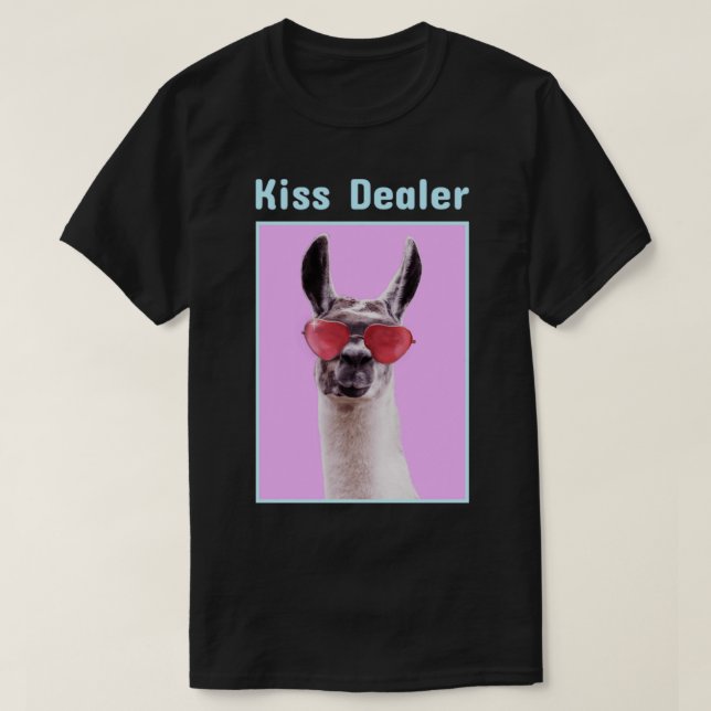 Camiseta Kiss Dealer Llama com óculos cardíacos (Frente do Design)