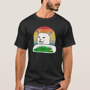 Camiseta Kit Retro Gritando Confuso Meme de Internet Vegano