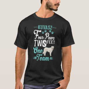 Camiseta Kuvasz quatro patas: dois pés um time Kuvasz