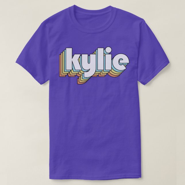 Camiseta Kylie Retro Rainbow Tipografia Estilo Desvanecido (Frente do Design)