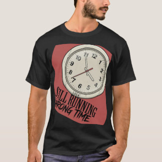 Camiseta L.U.S.A - Ainda Correndo no Momento Errado - Relóg