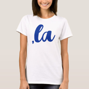 Camiseta ,la Kamala vírgula pronuncia texto azul democrata