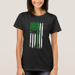 Camiseta Lab Tech Life Enfermeira American Flag Shamrock Ru