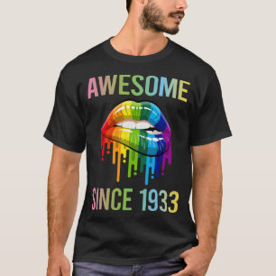 Camiseta Lábios Coloridos - Incrível Desde 1933