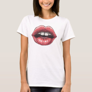 Camiseta Lábios desenhados à mão