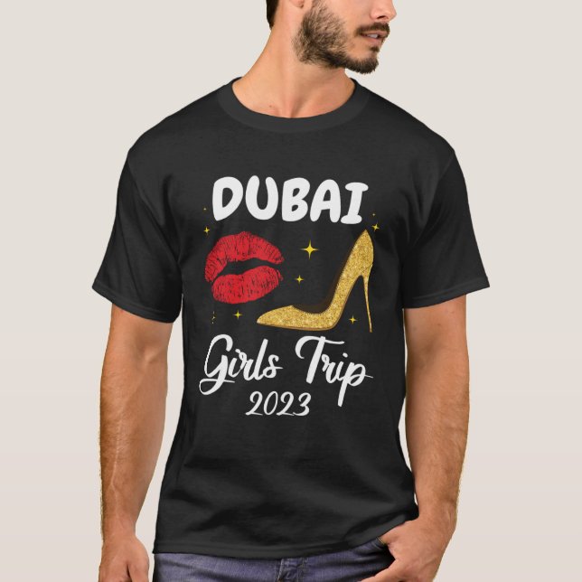 Camiseta Lábios do Dubai Trip 2023 Curam Amigos (Frente)