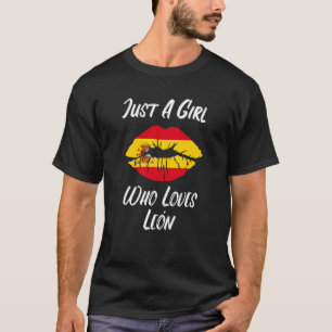 Camiseta Lábios e Boca Amam a Bandeira Espanhola Leão